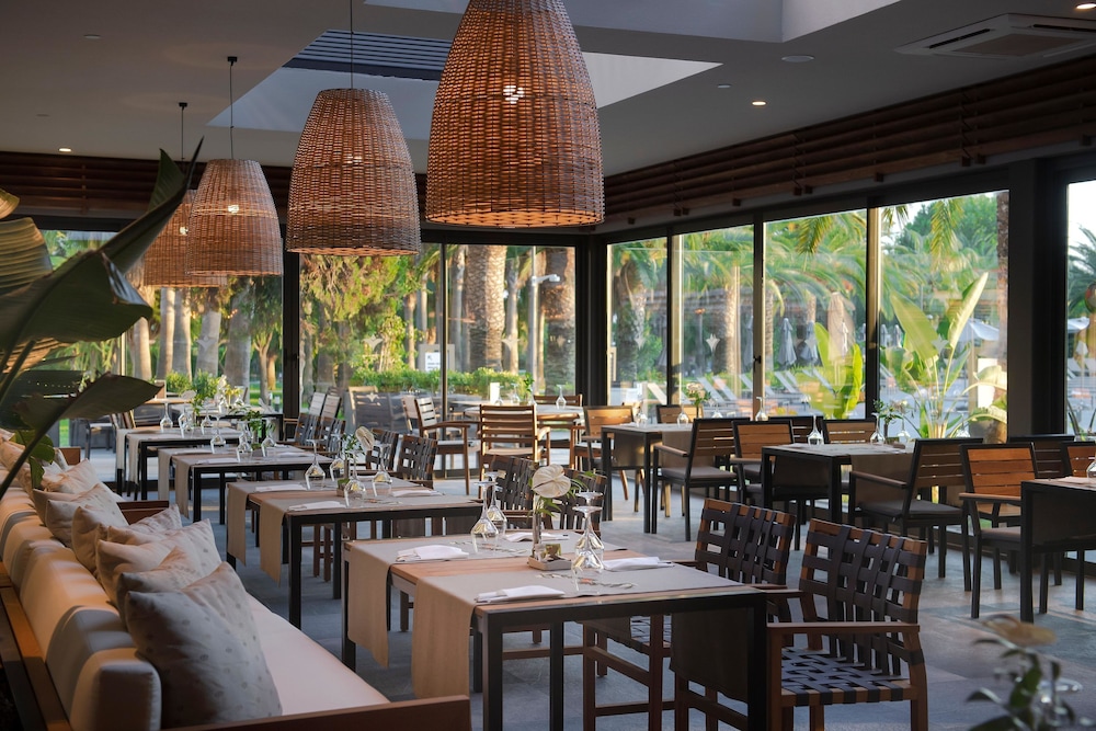 Miramare Beach Hotel 35/50