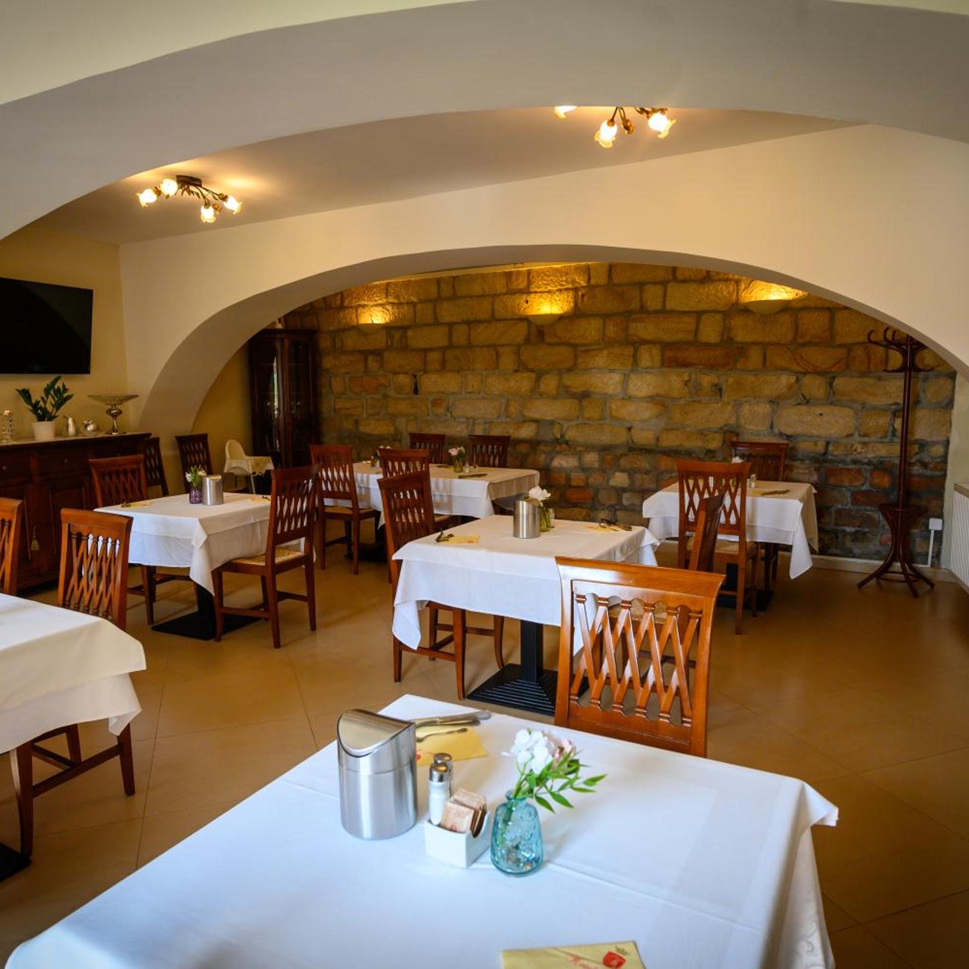 Hotel U Krale 36/50
