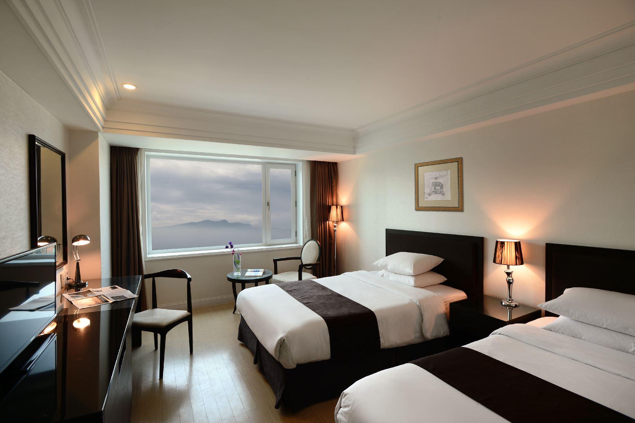 Semi Room, Room Assigned on Arrival, 1 Double and 1 Single Bed, City View