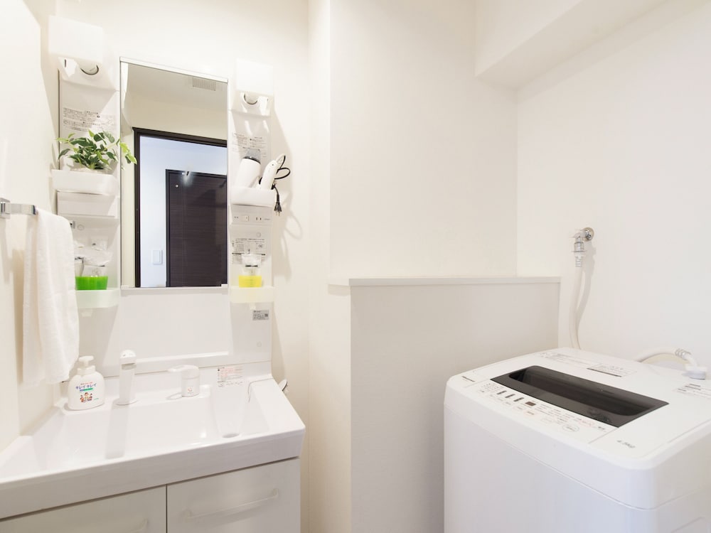 Dream Inn Hakata 50/50