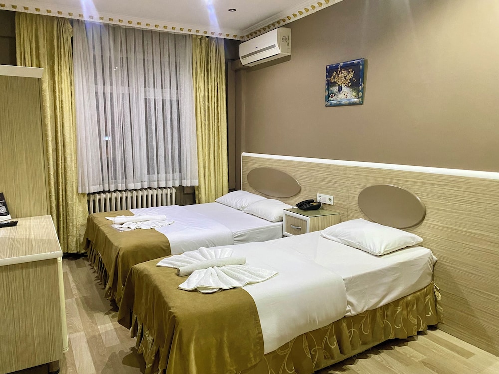 GRAND ORAL HOTEL 22/50