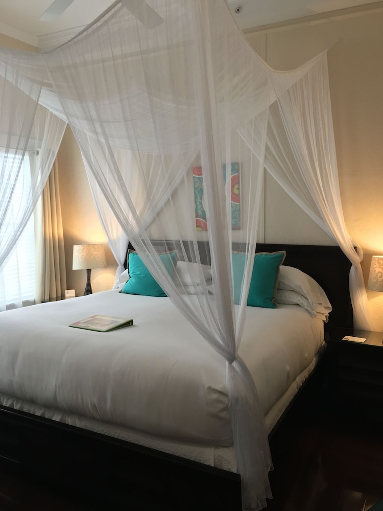 Avalon Bed & Breakfast 18/55