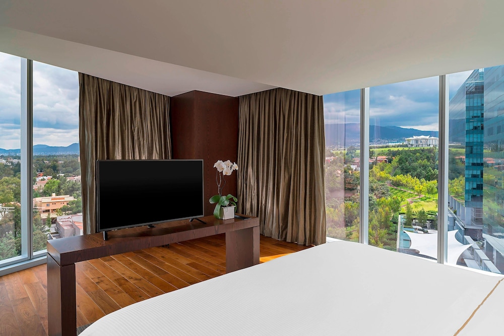 The Westin Santa Fe Mexico City 6/62