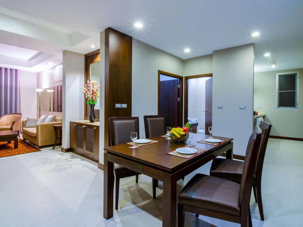 Grand Mercure Bangkok Asoke Residence 53/69