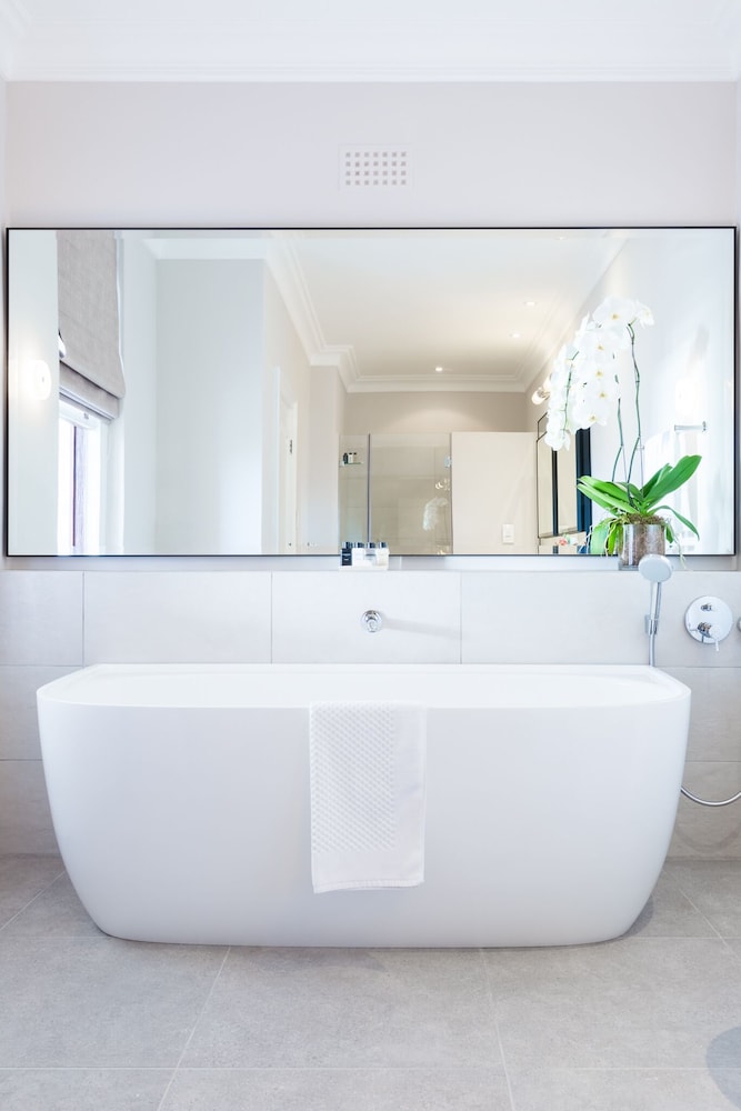 Ellerman House 30/69