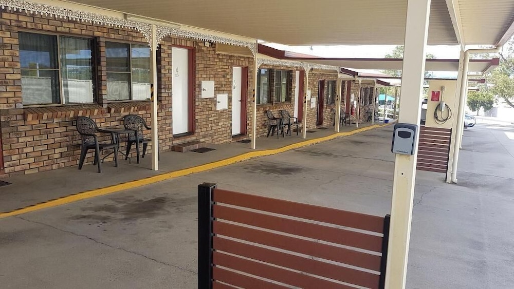 CITY VIEW MOTEL WARWICK 41/47