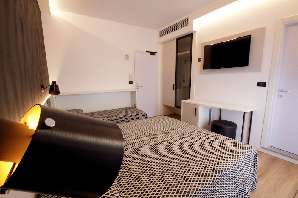 TOLEDO HOTEL 27/50
