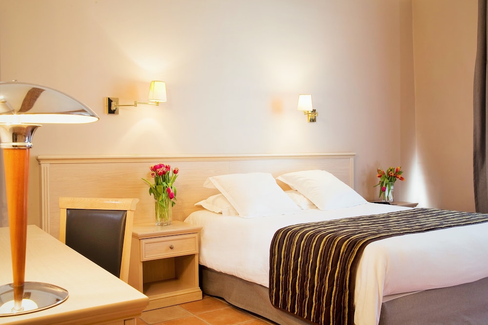 Hotel Artea 17/28