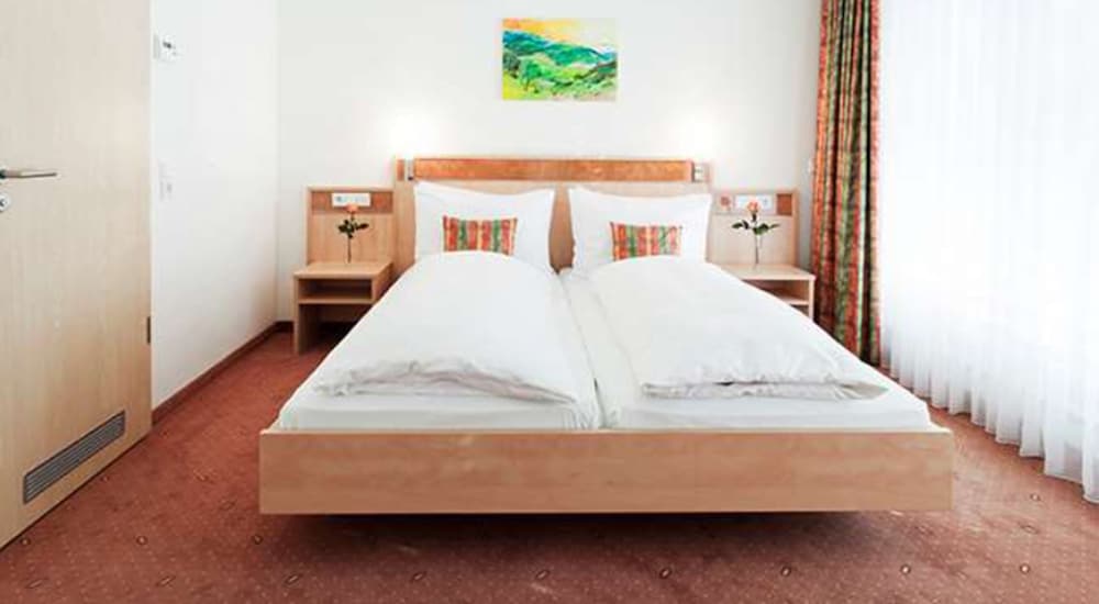 JUNIOR SUITE, SINGLE BED