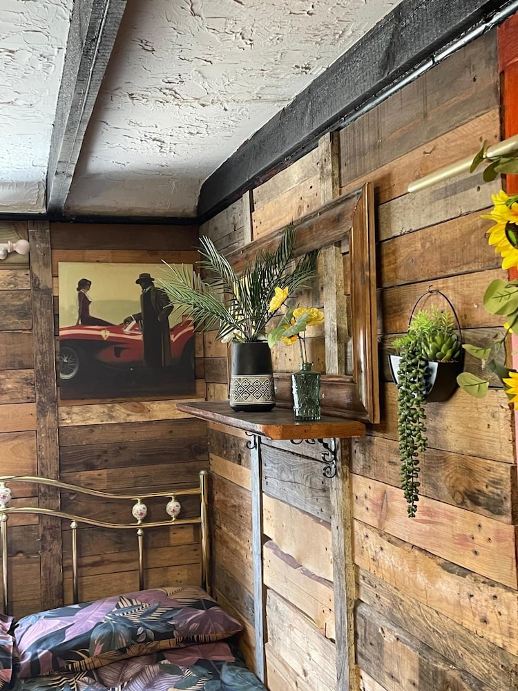 Lobby at OYO Yarm Cottages, Yarm