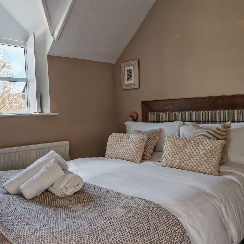 Standard, Double Bed