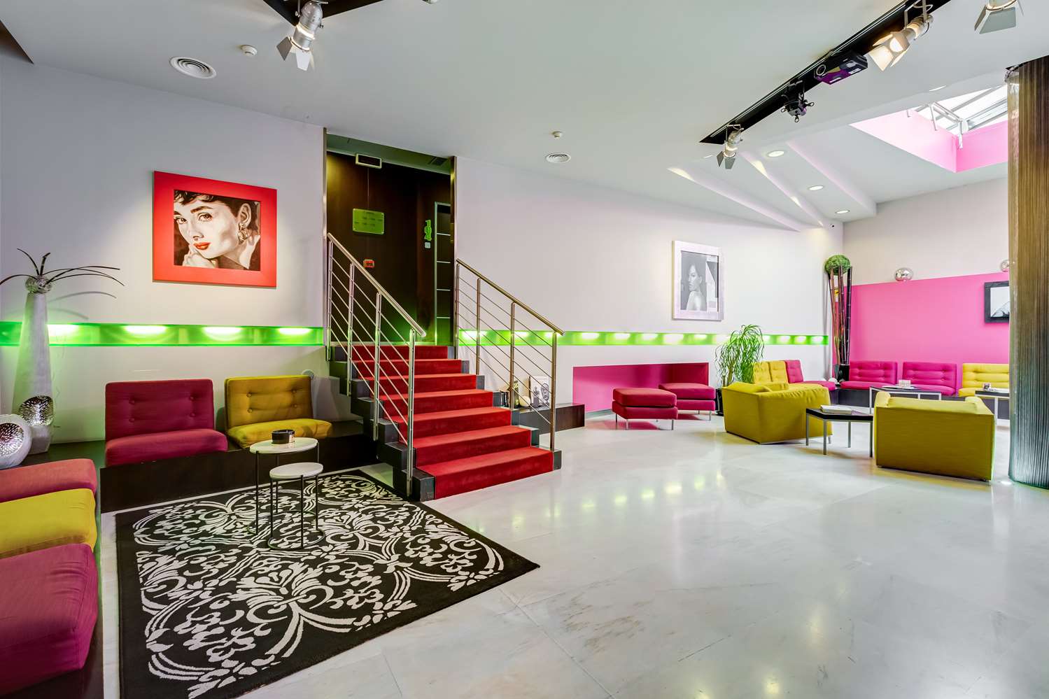 Best Western Cinemusic Hotel 16/26