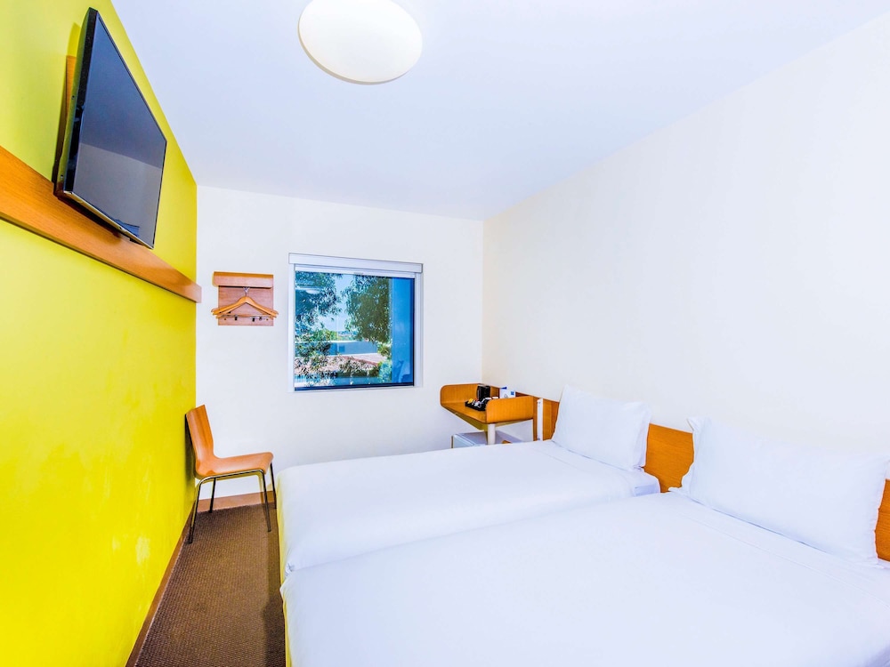 Ibis Budget Sydney Olympic Park 21/70