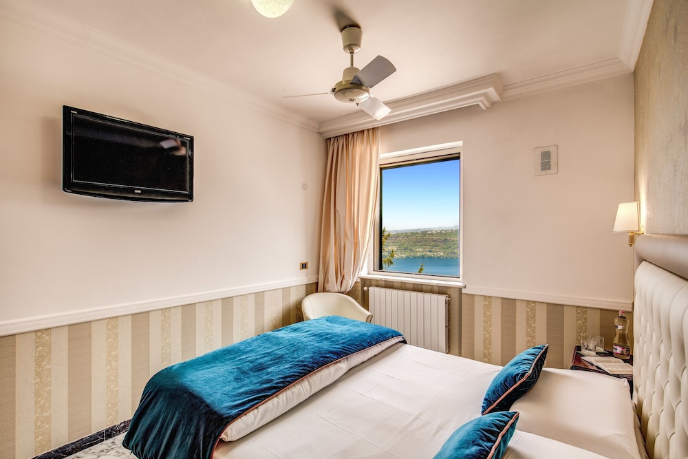 Hotel Castel Vecchio 10/48