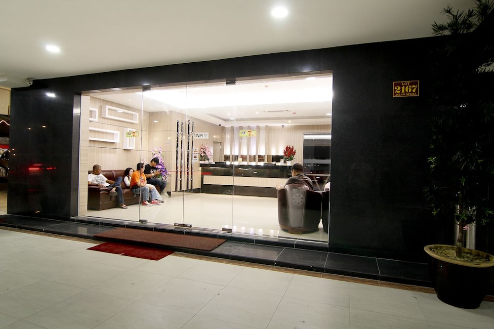 Kingsley Hotel 6/42