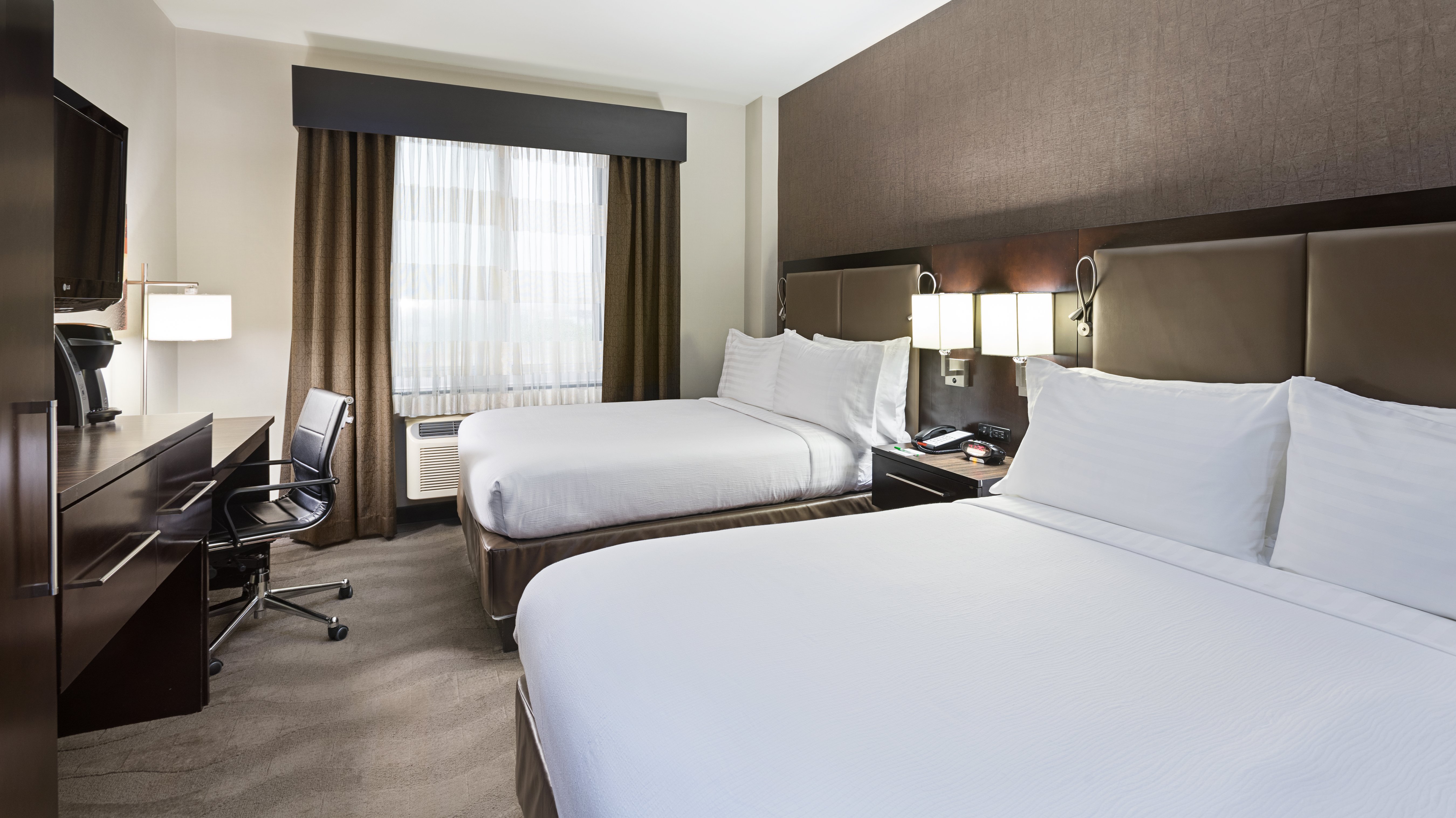 Executive, 2 Double Beds
