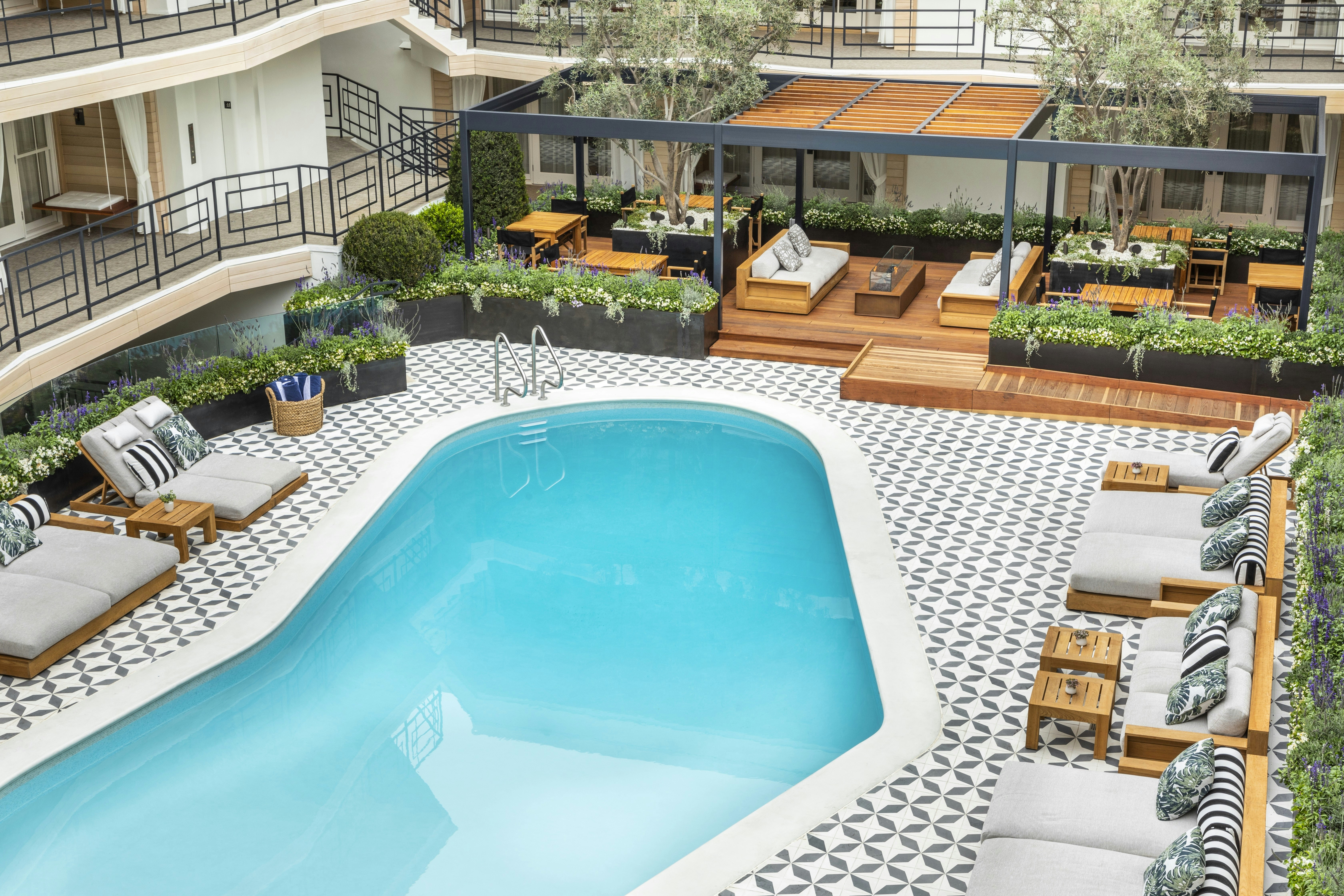 Oceana Santa Monica, LXR Hotels and Resorts 65/65