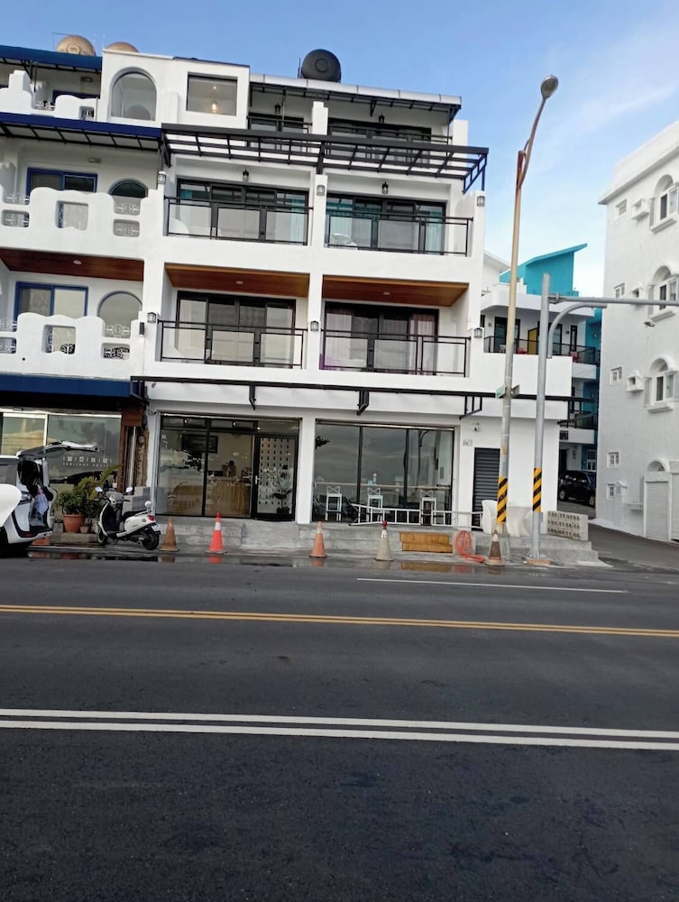 ロックハンド ホームステイ 写真1