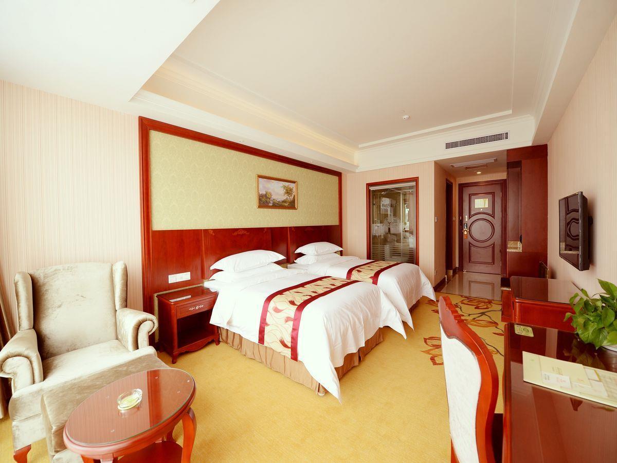 Vienna Hotel Shanghai Jiading New City 28/38