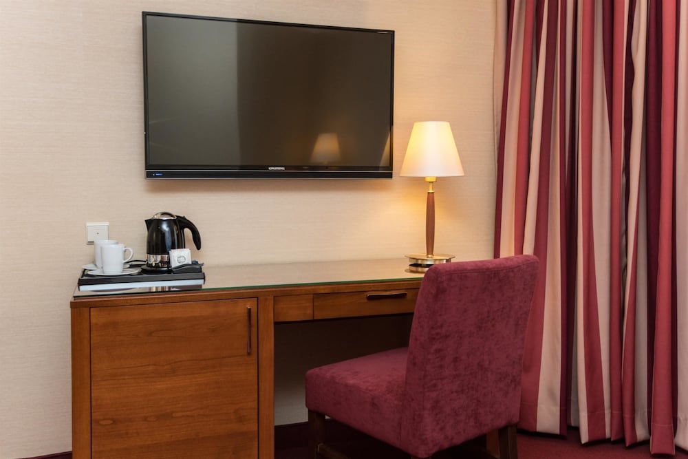 Best Western Plus Hotel St. Raphael 43/48