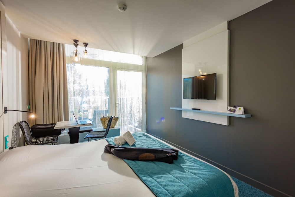 Operalia Hotel les Pins 24/49