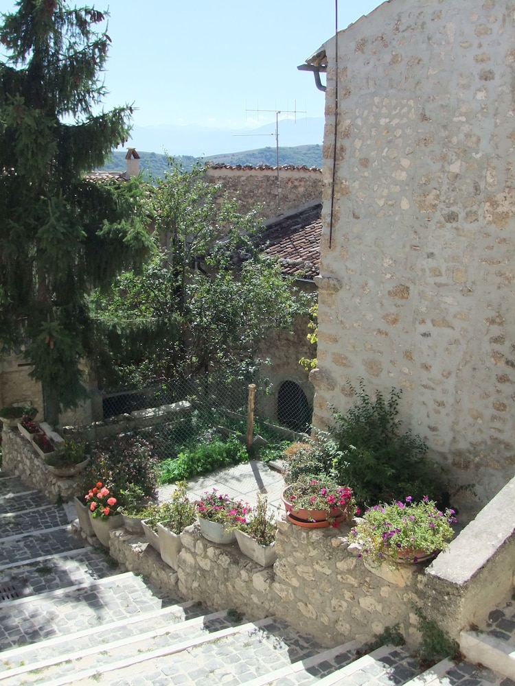 Residenza La Torre 61/68