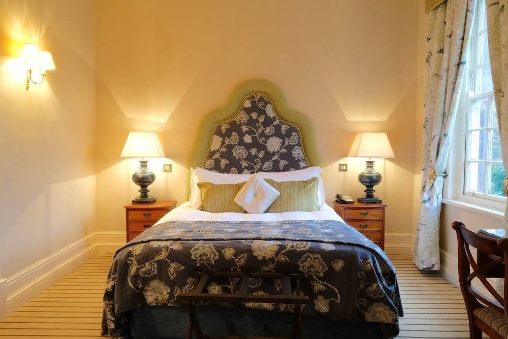 Nunsmere Hall Hotel 15/50