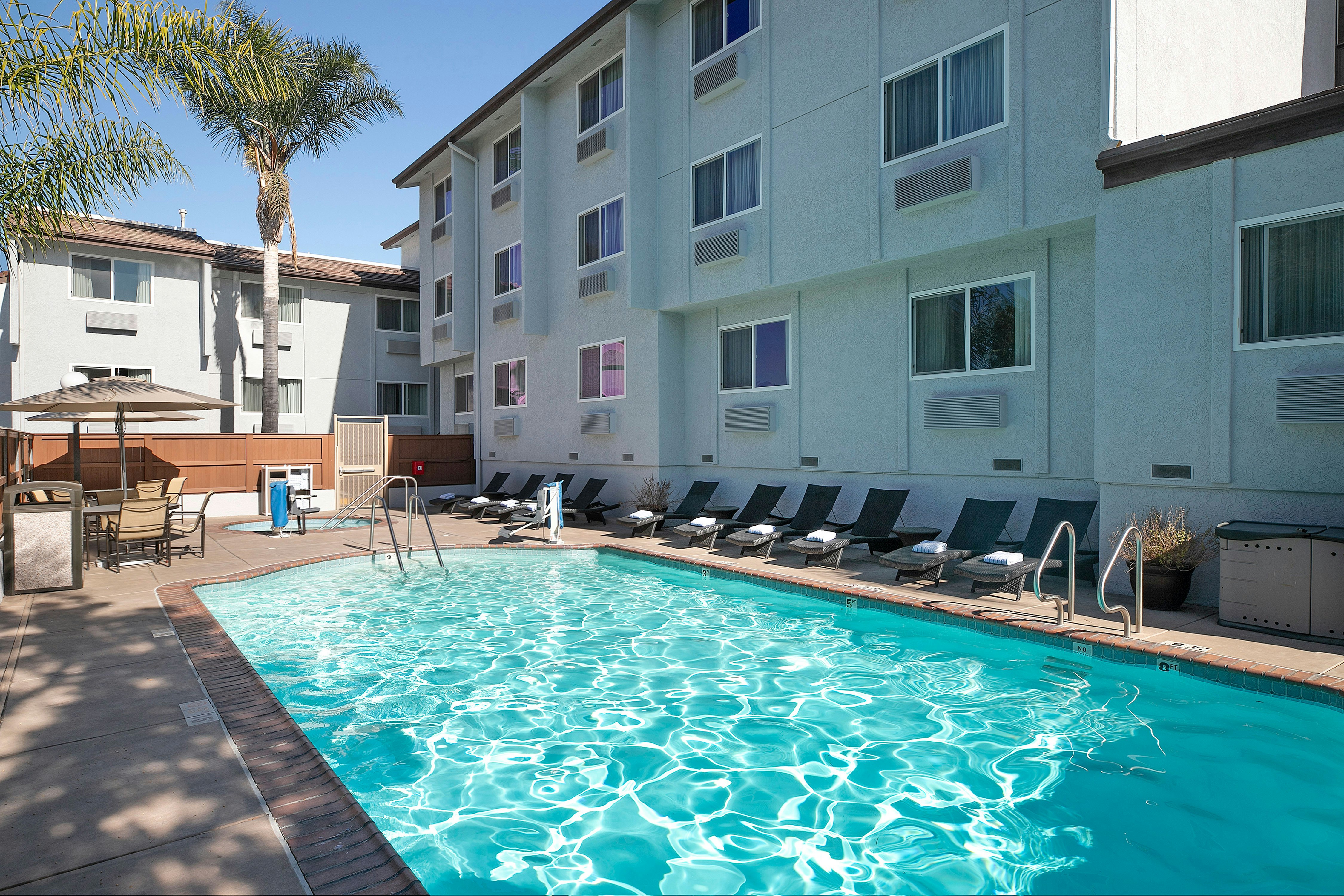 The Wayfarer San Luis Obispo, Tapestry Collection by Hilton 24/25