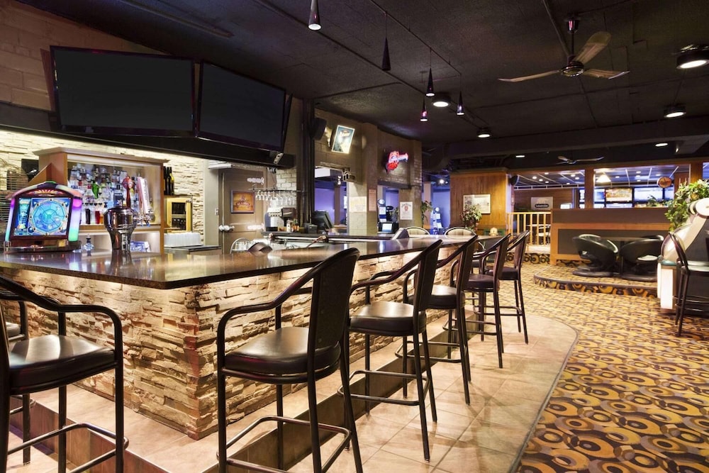 Central Suite Hotel Lloydminster 22/31