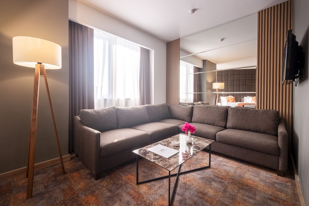 Grand Sapphire City Hotel 29/38
