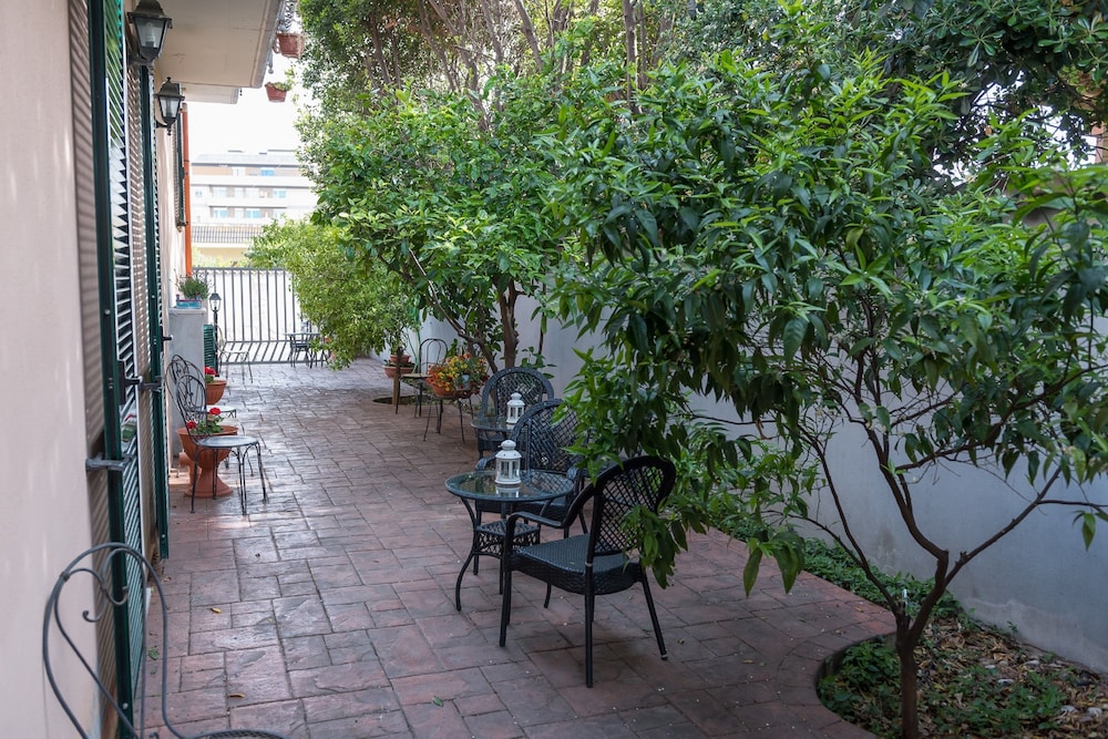 Hotel La Villetta 26/40
