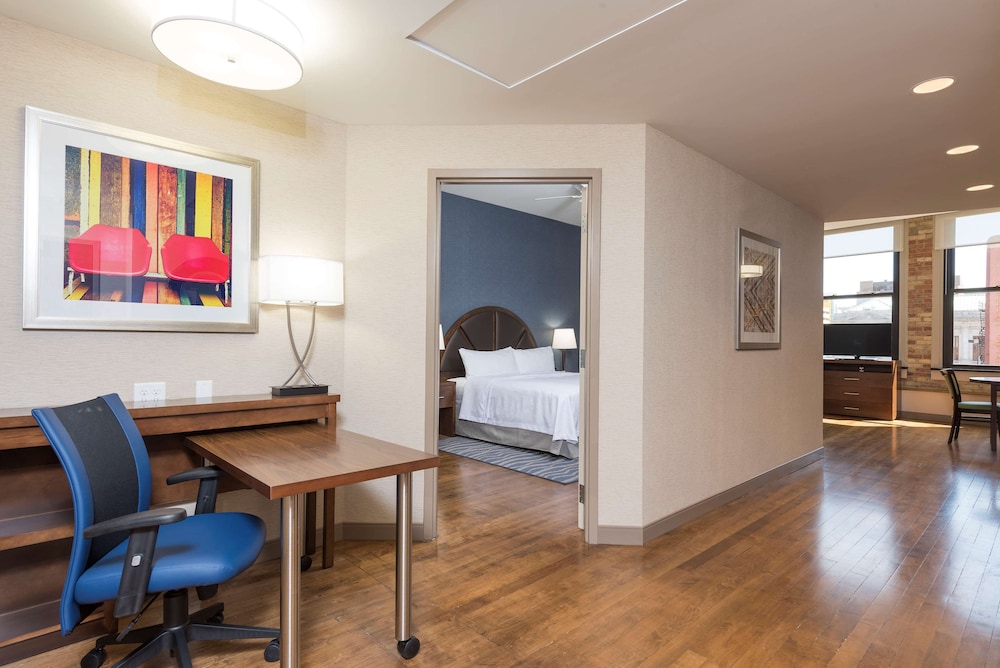 Homewood Suites by Hilton Grand Rapids Downtown 39/56