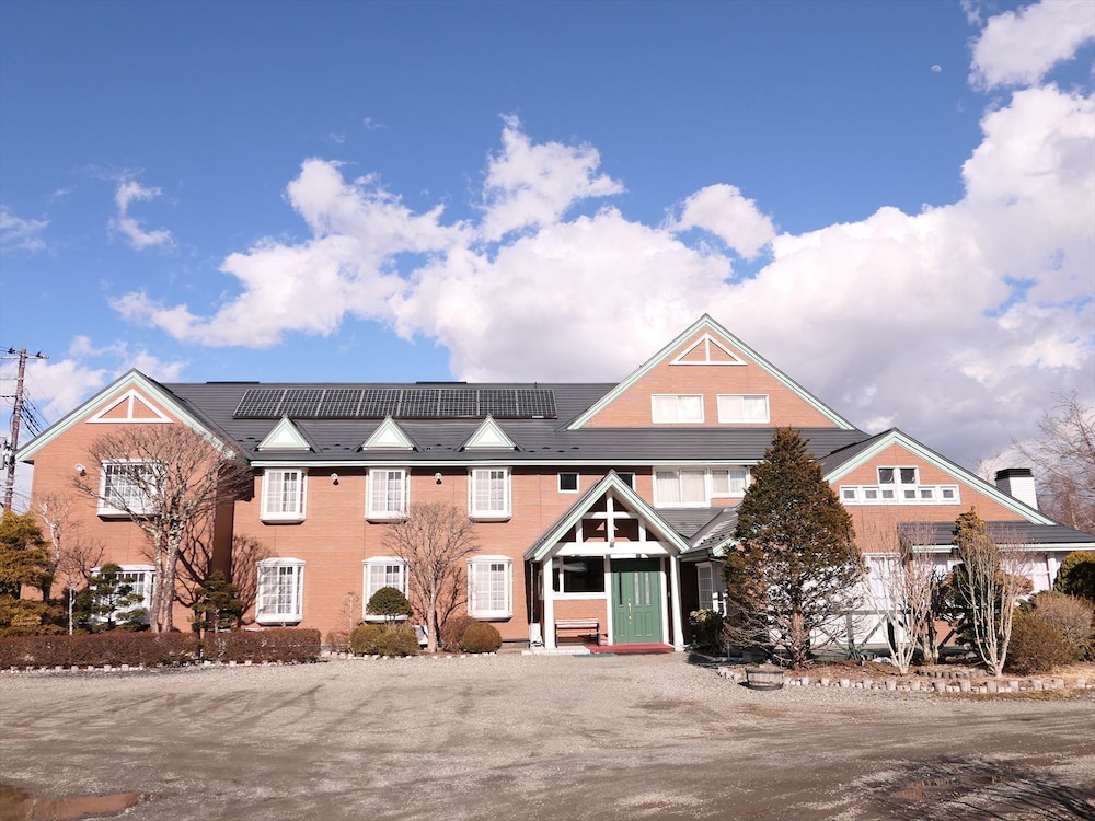 Pension Avenue 2/35