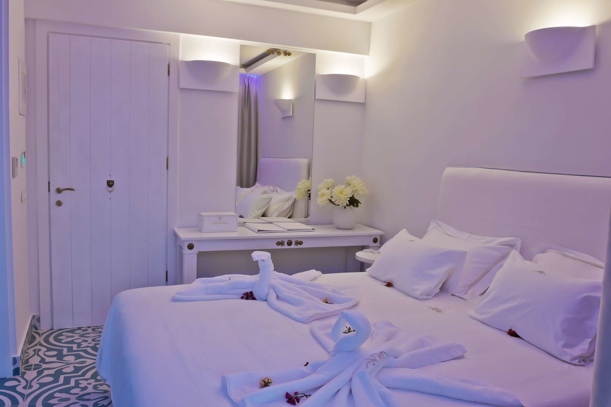 غرفة سوبيريور بسرير مزدوج بإطلالة على البحر، Royal Marmin Bay Boutique and Art Hotel 5/7