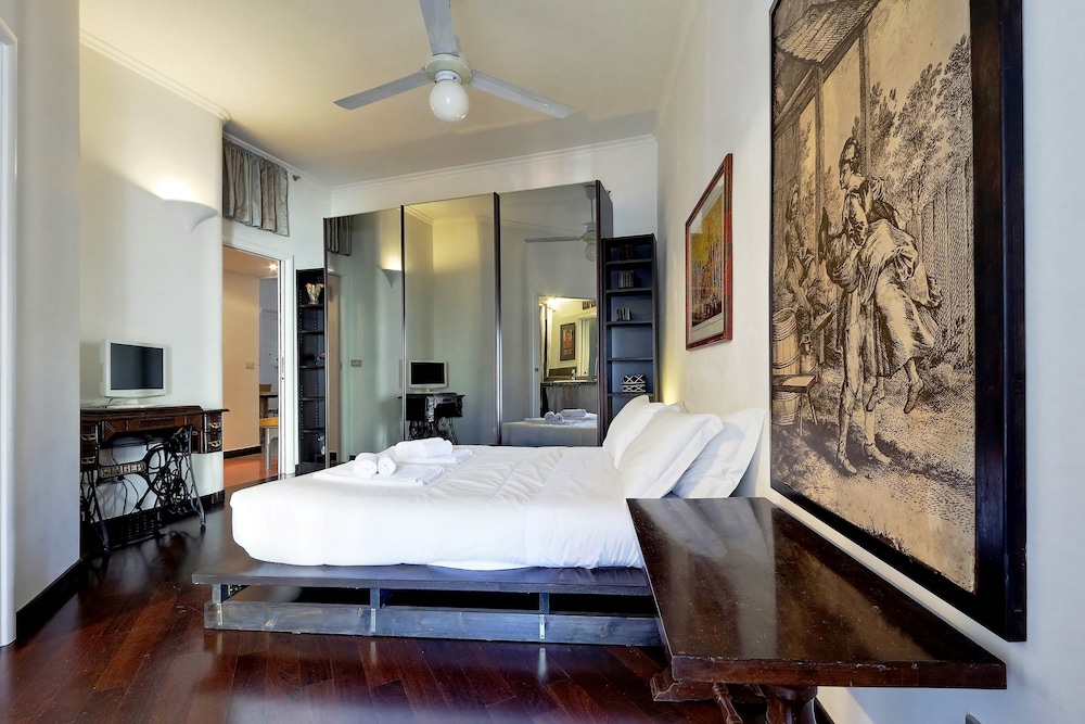 Clementina - WR Apartments 8/30