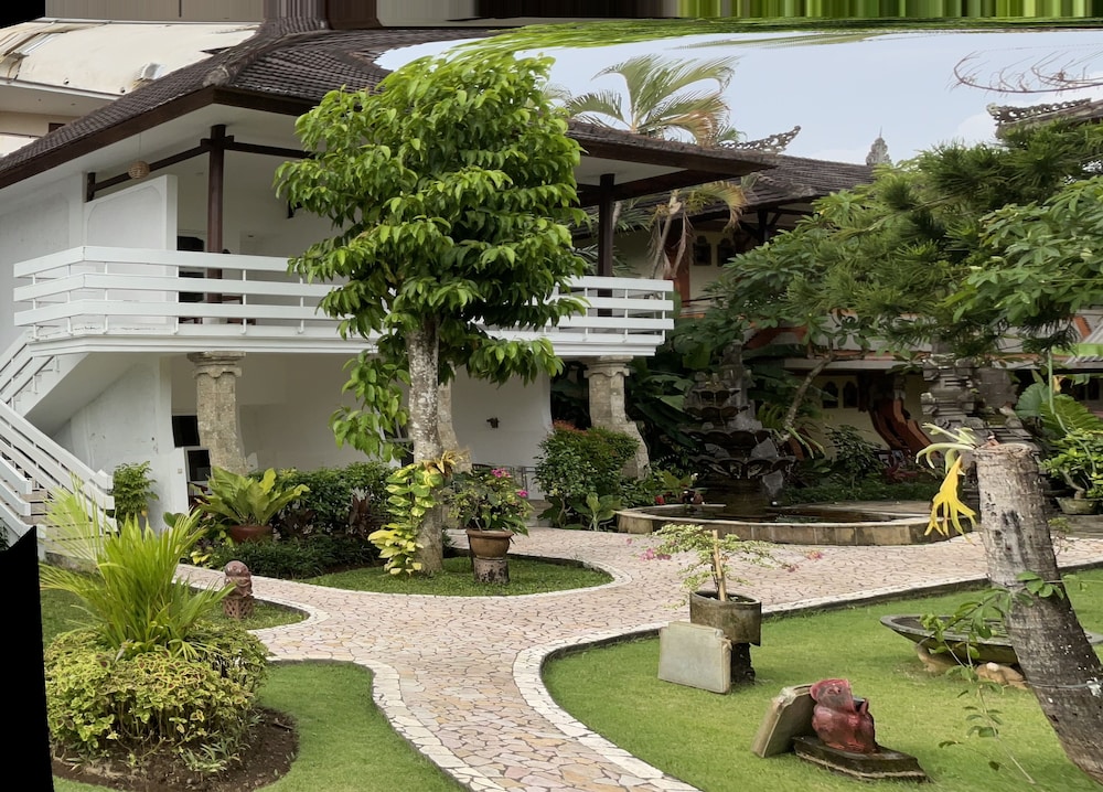 Hotel Kumala Bali (Grand Kumala) 47/62