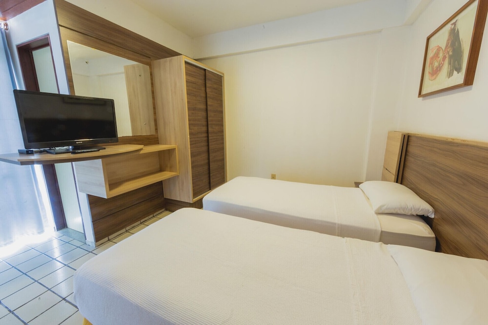 Xenius Hotel 8/47