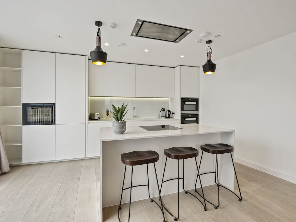 Southwark Residences by Aeria Apartments 9/73