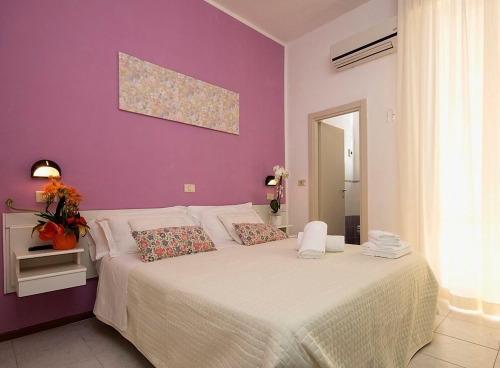 Hotel Milano 7/30