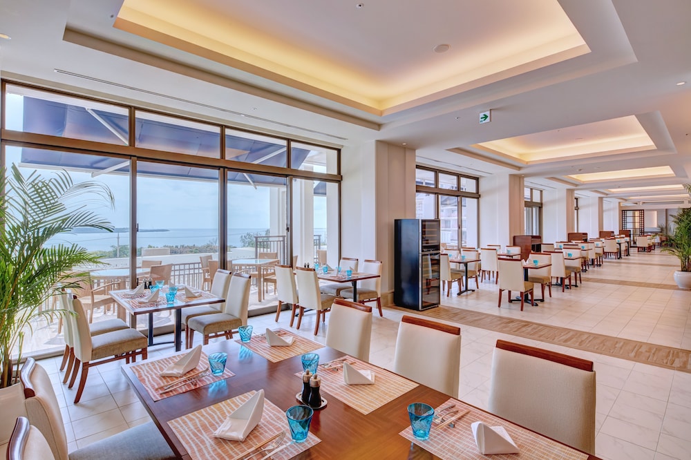 Ala Mahaina Condo Hotel 56/74