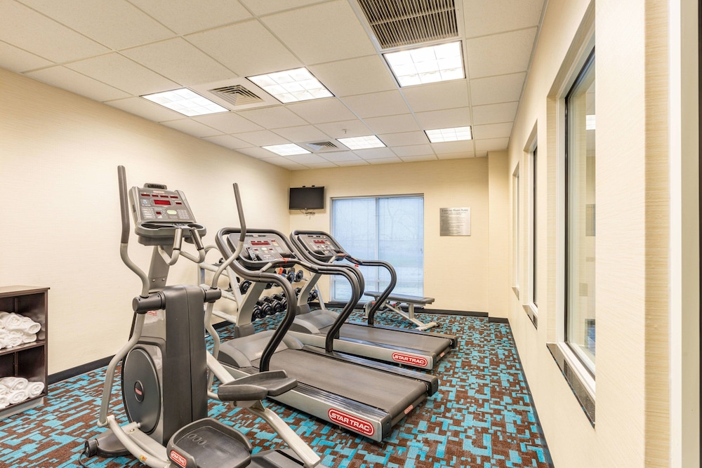 Fairfield Inn Suites Carlisle 31/55