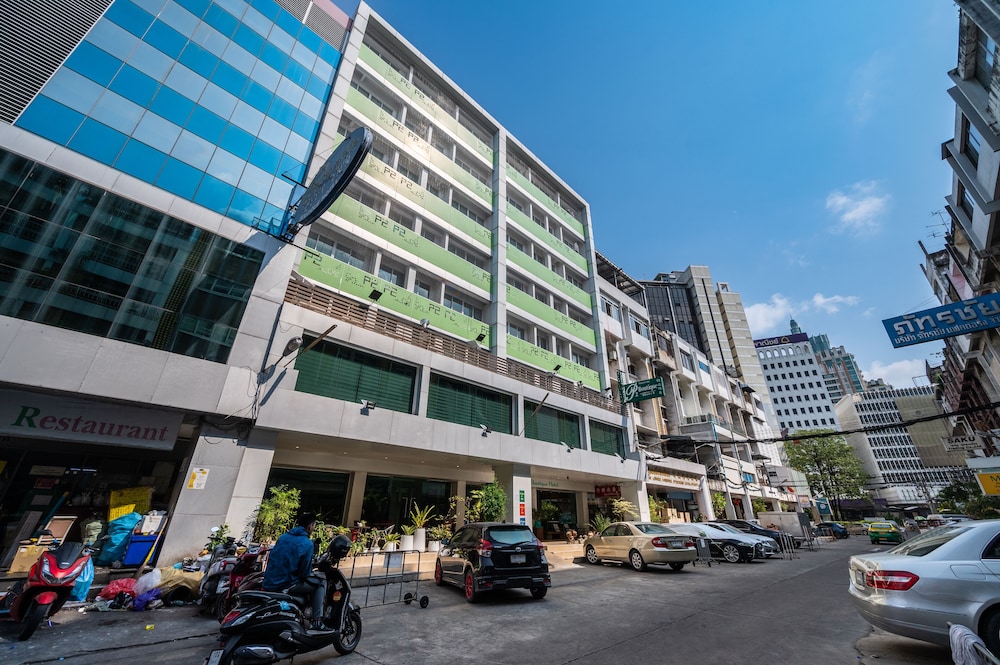 P2 BOUTIQUE HOTEL 72/78