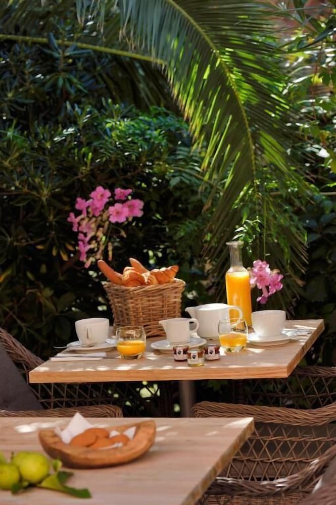 Hotel Le Lonca 40/46