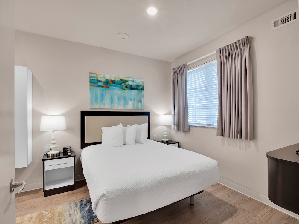 WaterWalk Extended Stay by Wyndham Raleigh - RTP 19/61