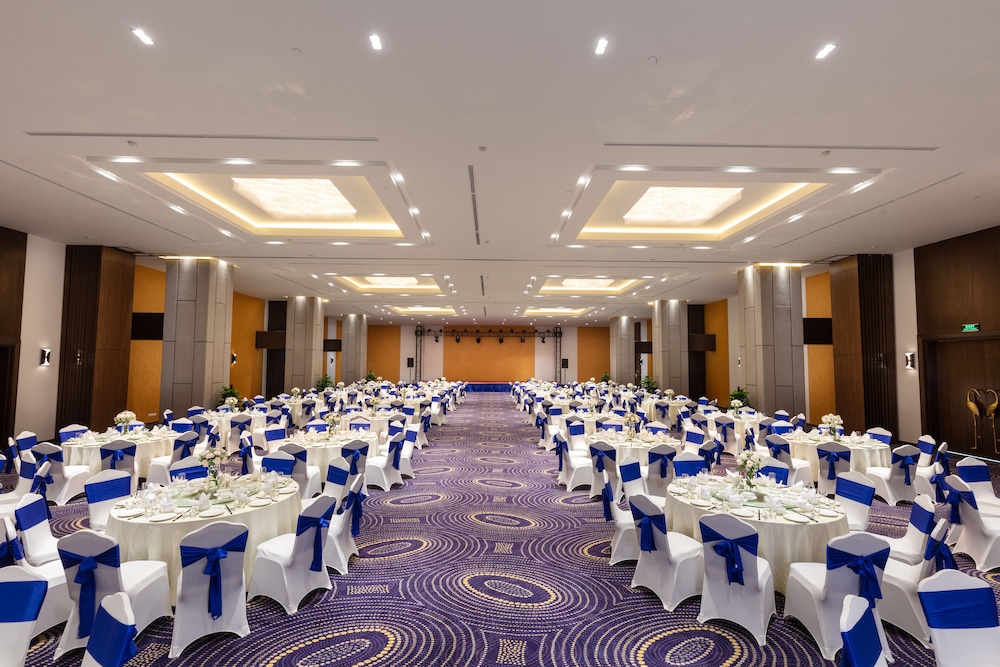 Dic Star Hotels Resorts Vinh Phuc 33/43