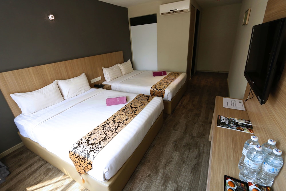 Hotel 99 Pudu 28/66