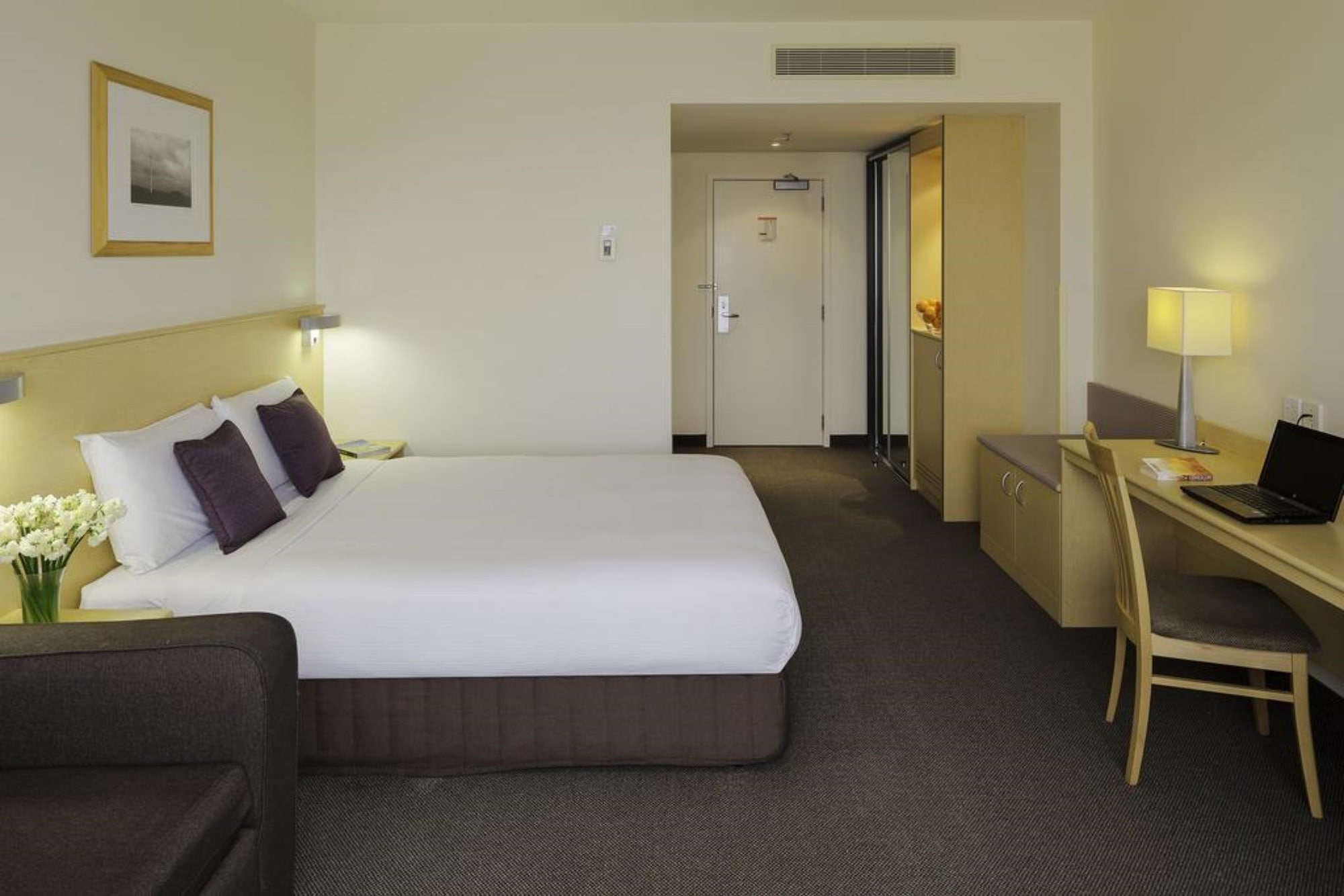 Heritage, Superior, King Bed
