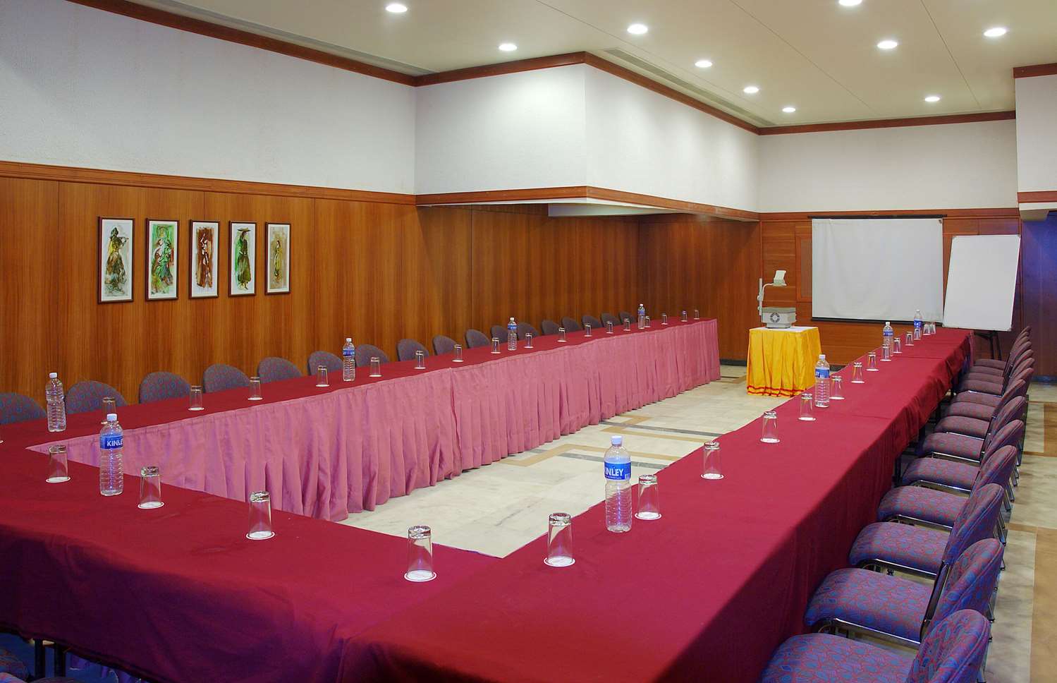 Comfort Inn President IN 16/18