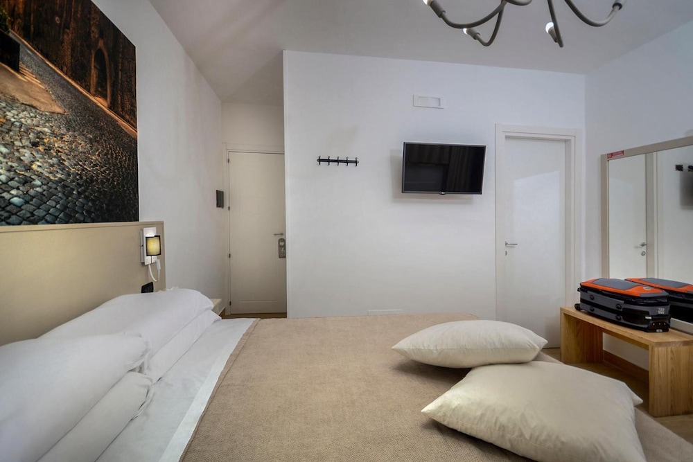 B&B Sorrento Queen 11/50
