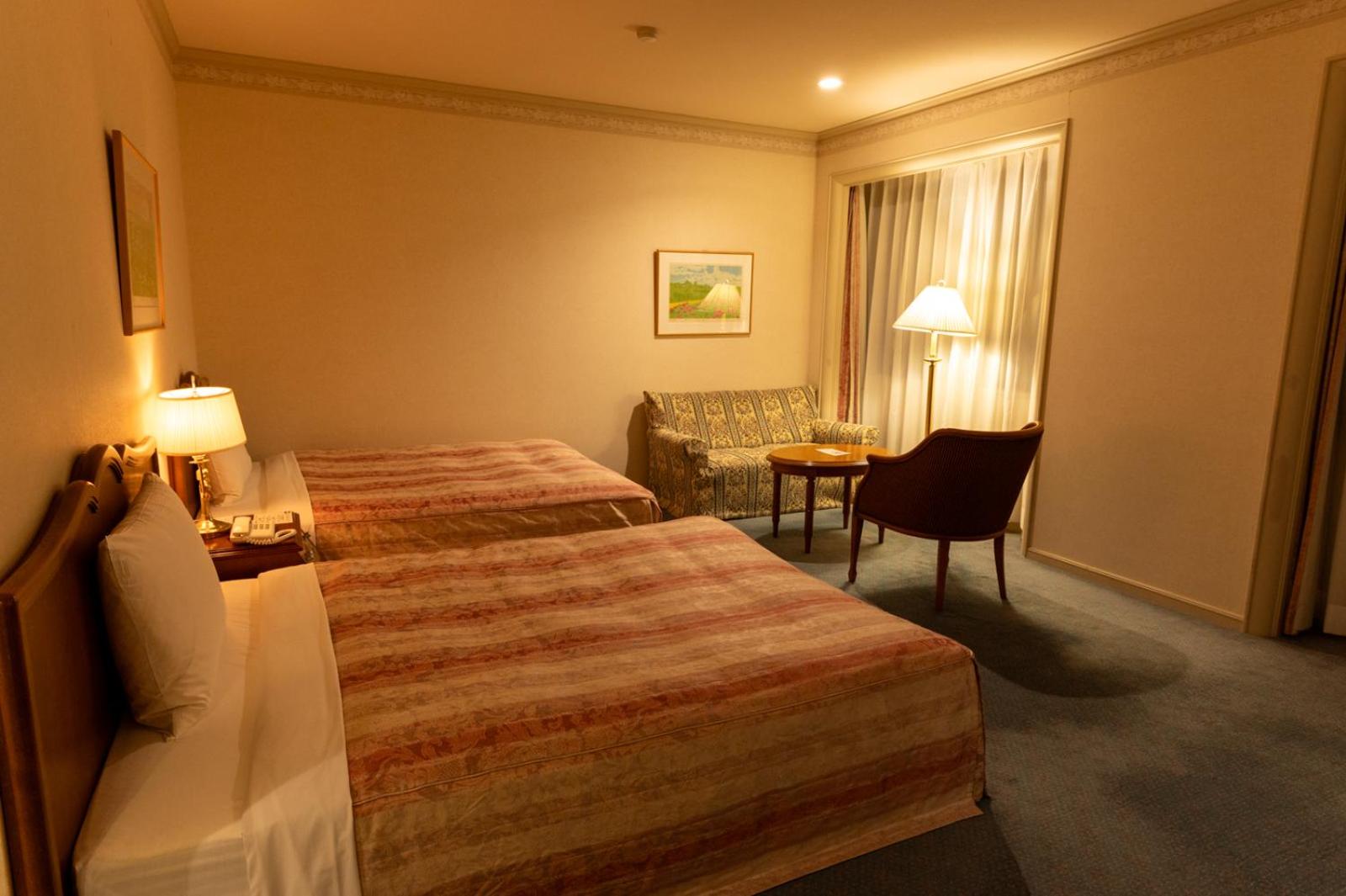 Fuji Classic Hotel 12/60